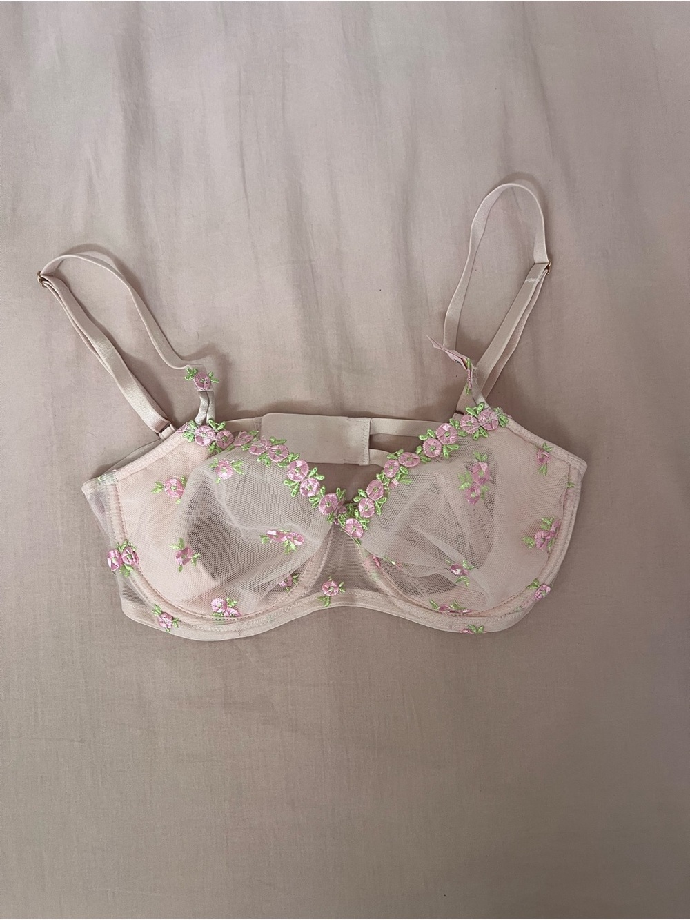 Victoria Secret Sheer Fairy Floral Embroidered Underwire Bra